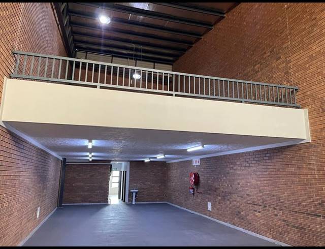 INDUSTRIAL PROPERTY TO RENT IN HENNOPSPARK